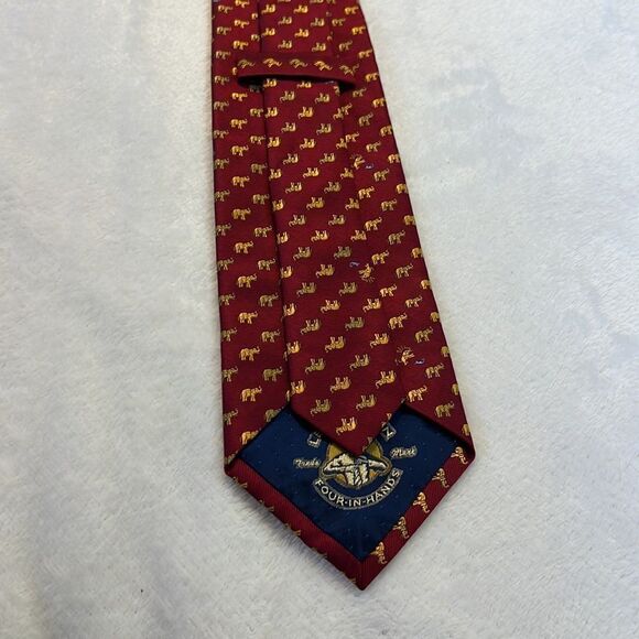 Lee Allison Four in Hands Elephant & Mouse Print Silk Tie - Picture 7 of 10